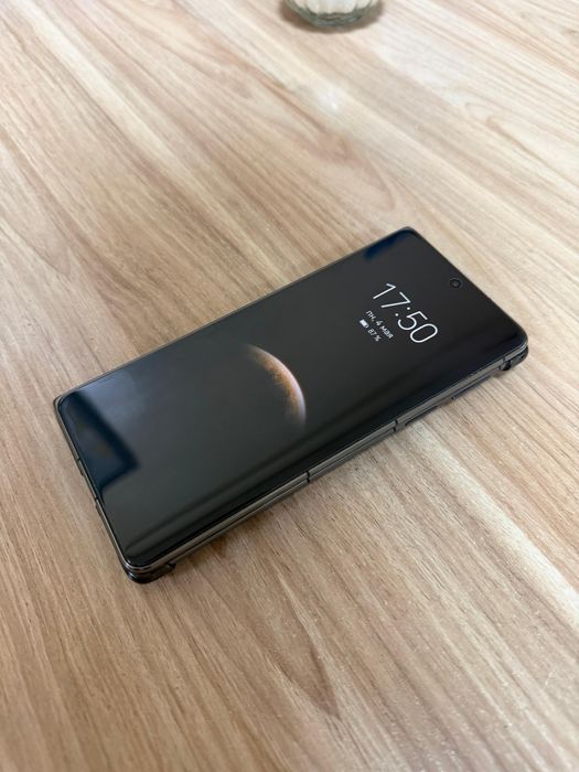 Huawei mate X 6  на 512 гб