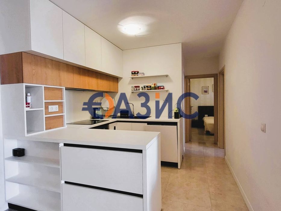 Продава се Тристаен апартамент в Свети Влас - 112 кв.м за 1300 €/кв.м - Снимка #10