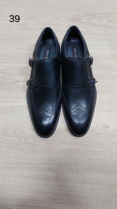 Pantofi eleganți barbatesti