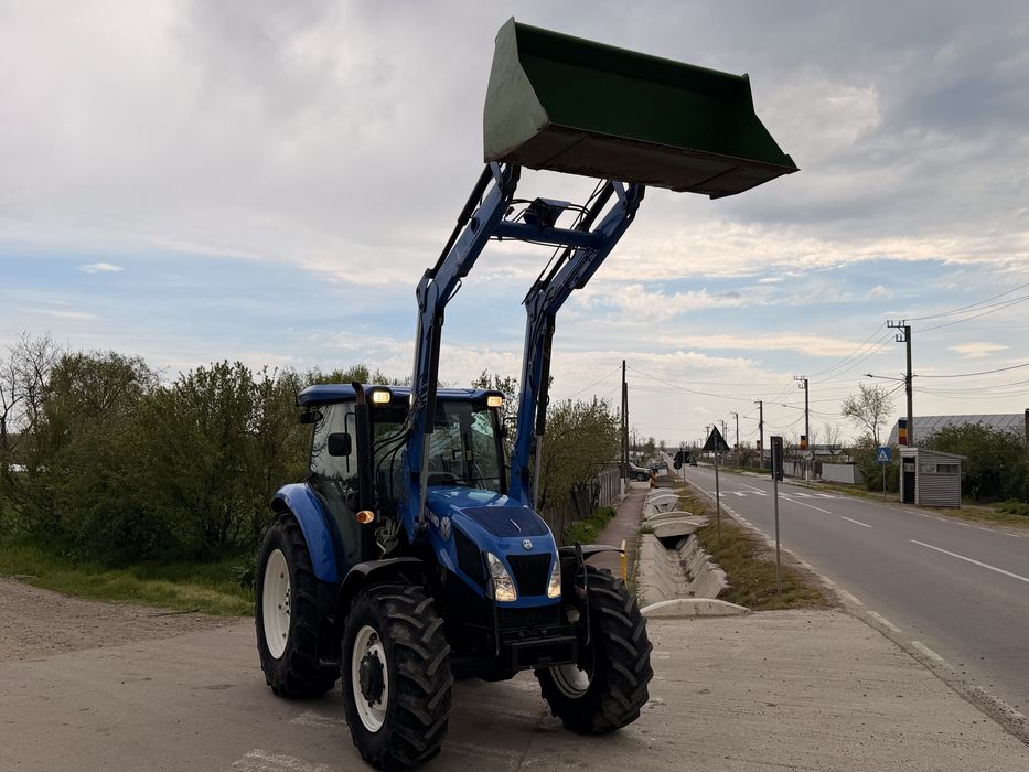 Tractor New Holland TD5.115 cu incarcator frontal