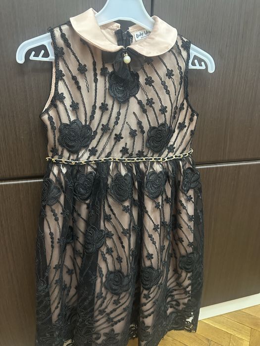 Официална рокля с дентела и розов сатен