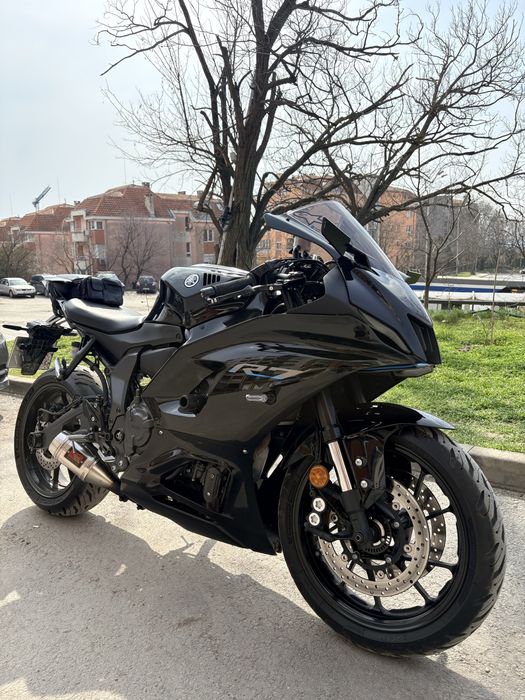Yamaha R7 2023 …