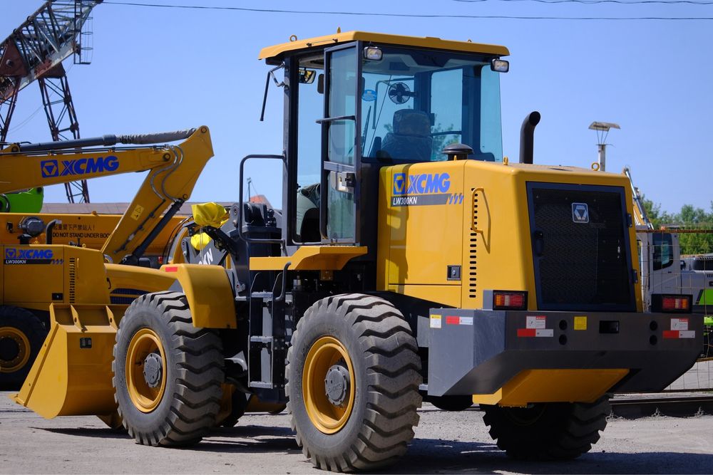 Услуга Погрузчик ШЫМКЕНТ