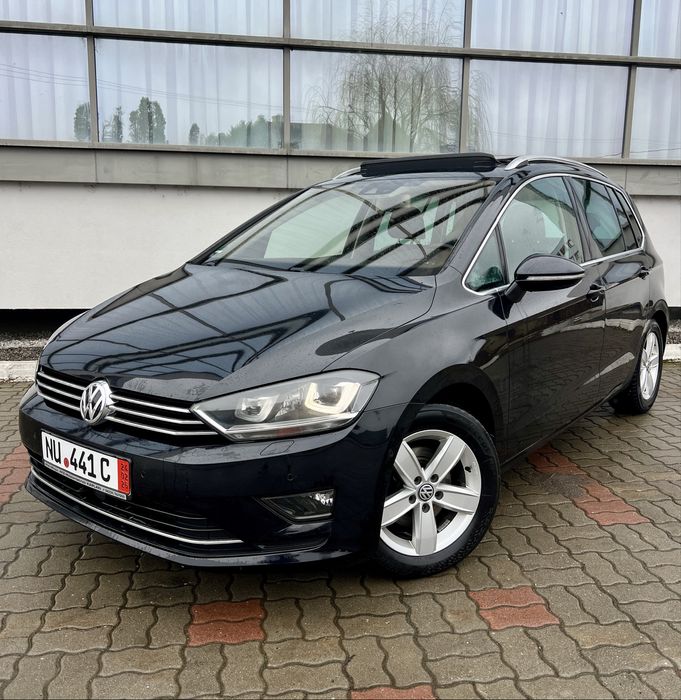 VW Golf Sportsvan ~ HighLine ~ ParkAssist ~ Panoramic ~ Euro6 ~ DSG