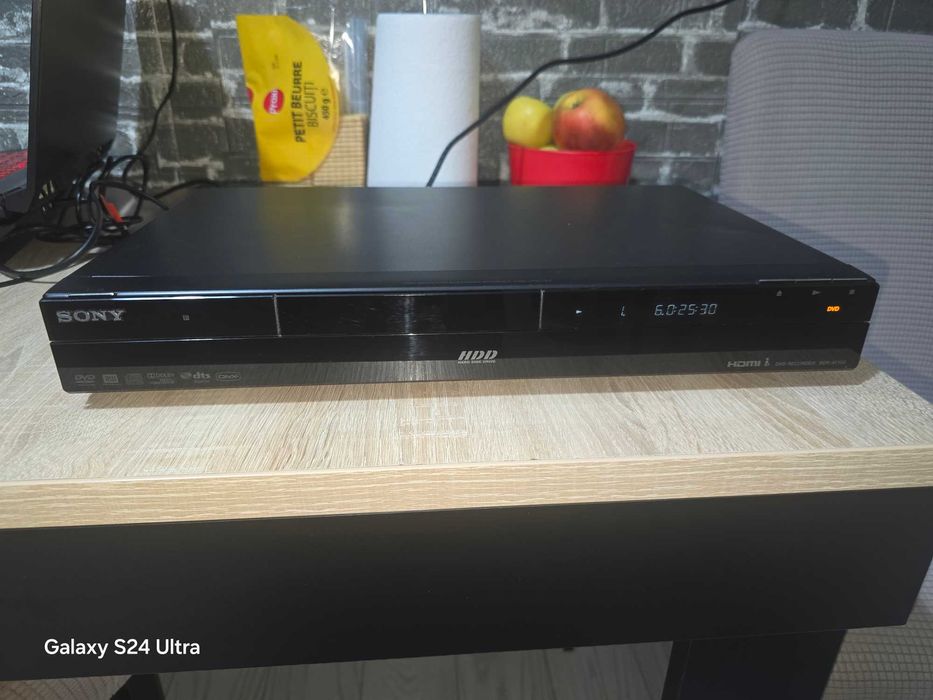 DVD Recorder Sony RDR-AT100, în stare bună de funcționare.