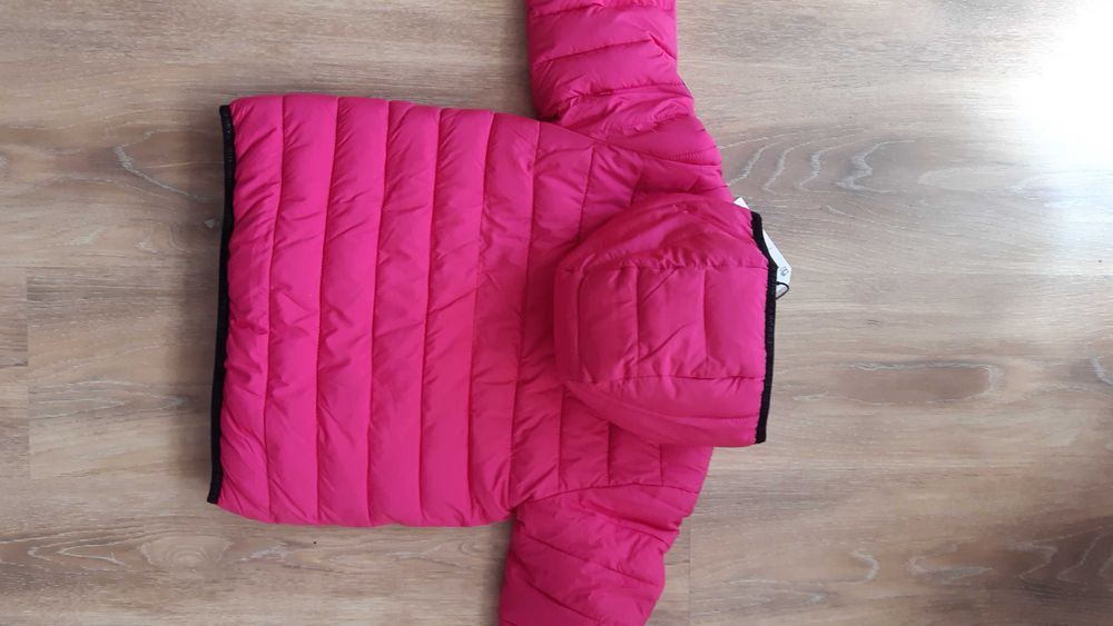 SUPERDRY -128см ново с две лица яке