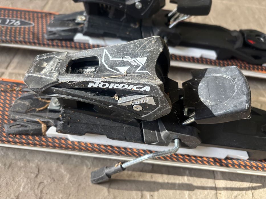 Schiuri Nordica Avenger 78 CA EVO + legaturi N ADV P.R. EVO 176 cm