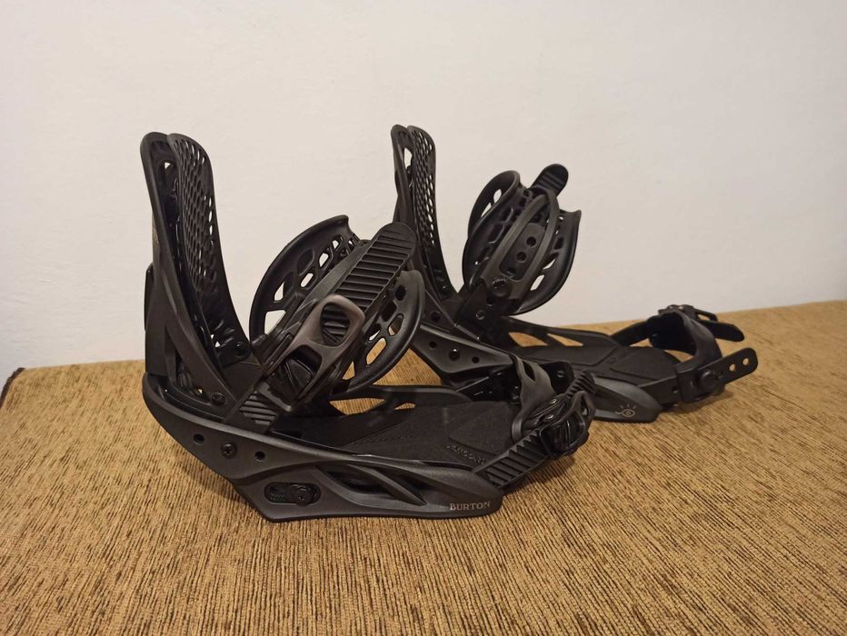 Legături snowboard femei Burton Escapade.