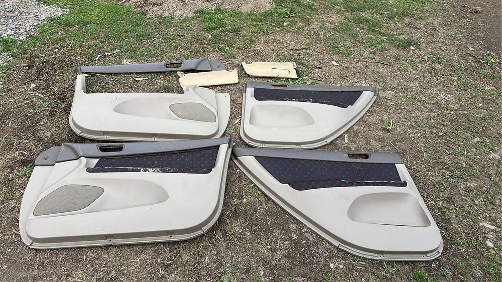 Camry 30 обшивки