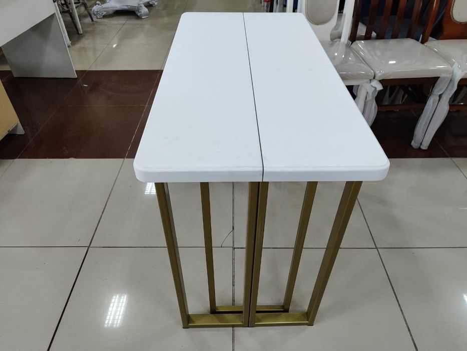 Стол трвнсформер (консоль) материал МДФ.