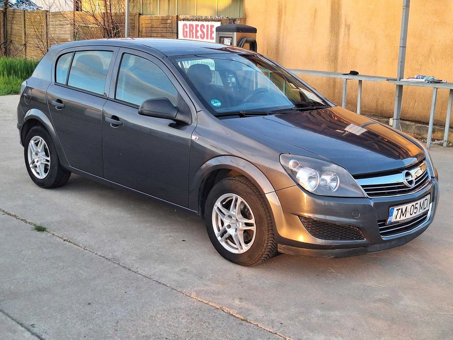 vand opel astra h 1.4 benzina, an 2009, proprietar