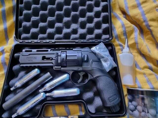 Pistol cu bile de cauciuc ~20 JOULI~ 50mm hdr 50 co2 - model puternic