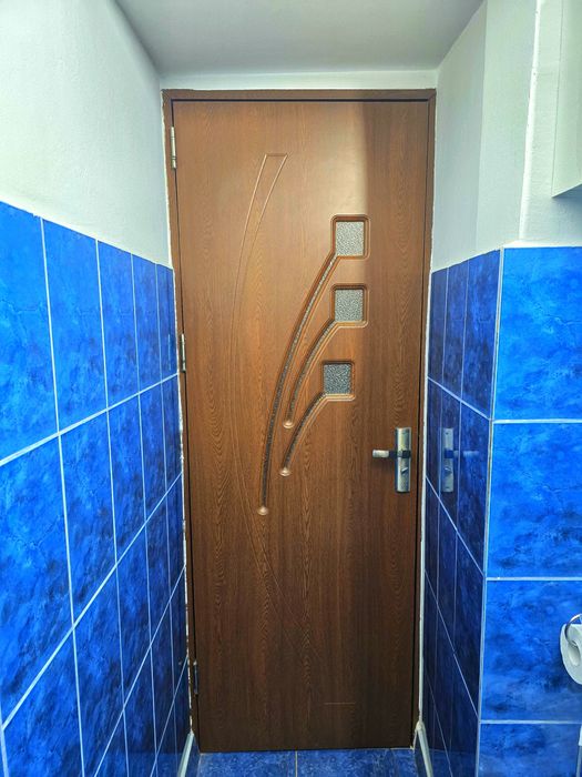 Ușă interior – stare foarte bună
