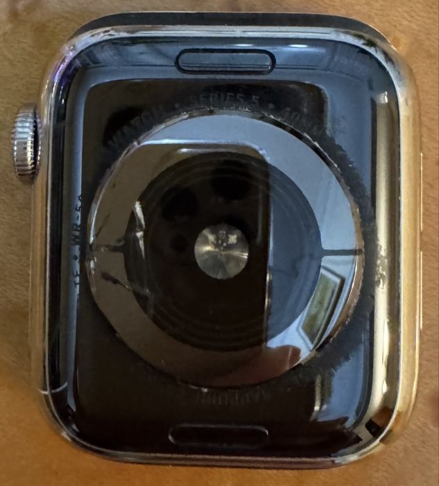 Аpple Watch серя 5