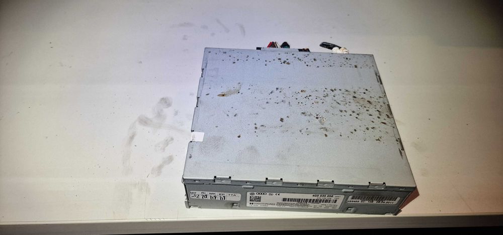 Amplificator Audi A6 C6 Facelift Q5 cod 4G0035056