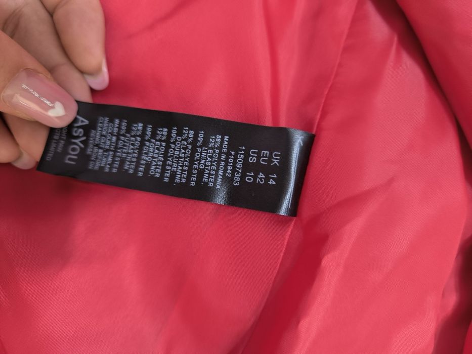 Sacou nou perfect pt primăvară