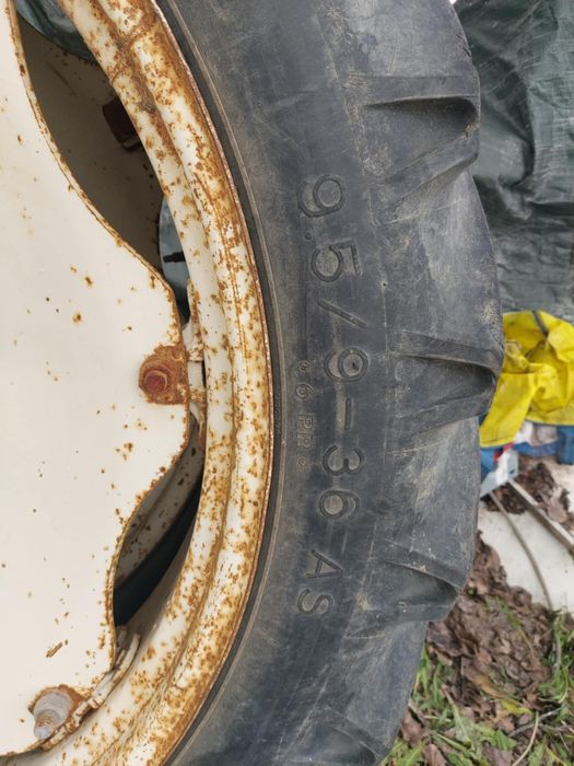Roți spate tractor 9.5/9-36 AS cu jante – pentru lucrat între rânduri
