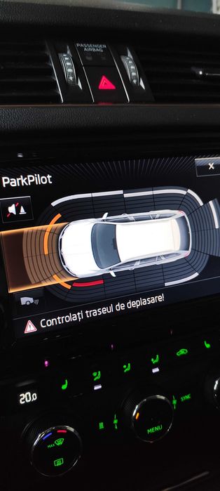 Skoda Octavia Scout DSG 184CP panoramic istoric