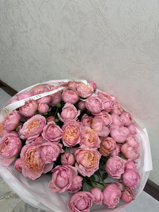 Пионовидные розы