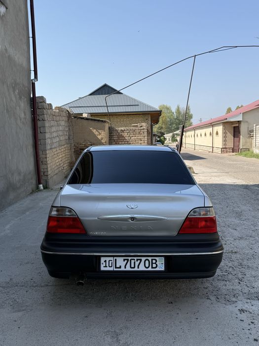 Nexia 1 sotiladi 4.600$