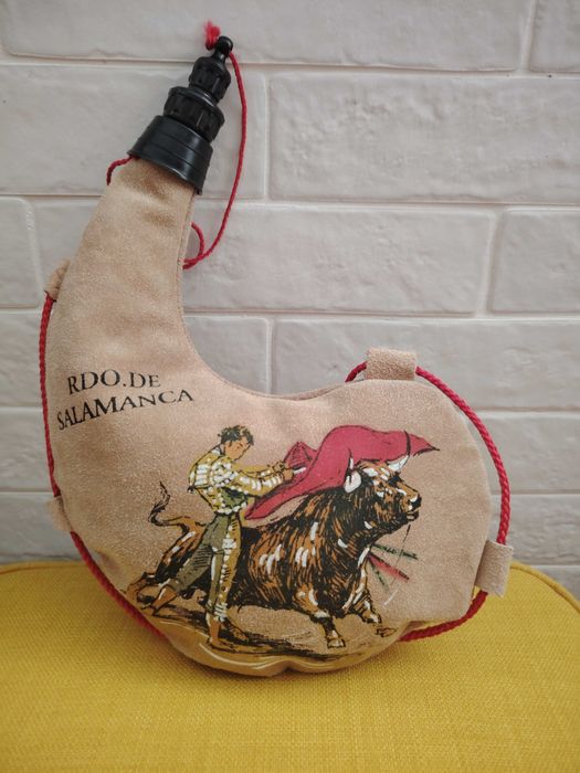 Традиционен испански кожен мях