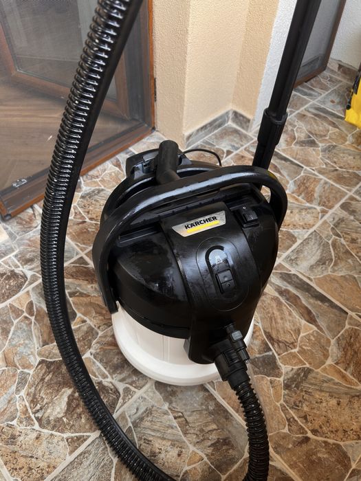 Перяща прахосмукачка