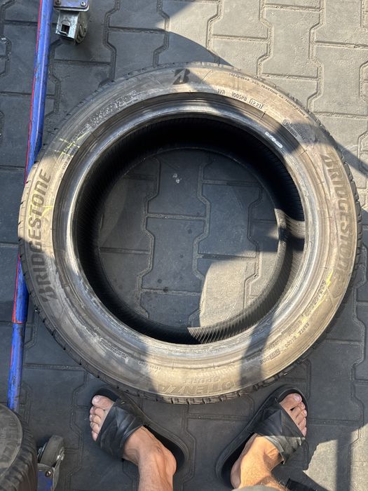 255/45/18 Bridgestone 2021