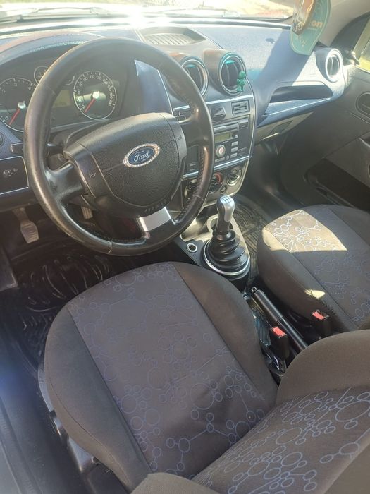 De vânzare ford fiesta