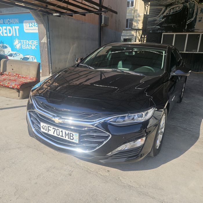 Sotiladi shevralet Malibu 2