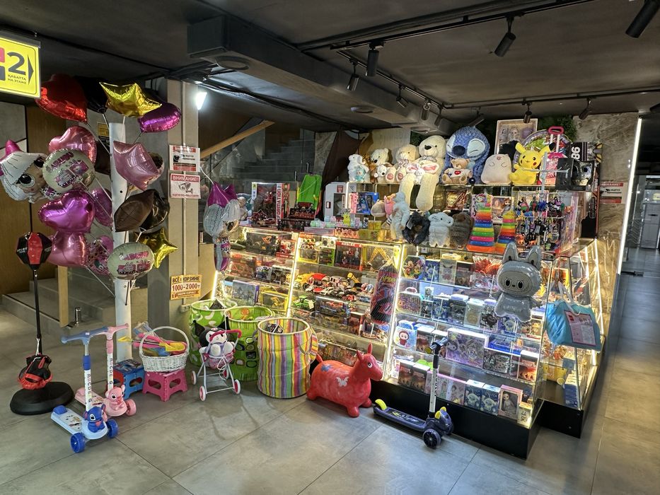 Островок детских игрушек в SF
