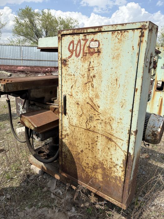 Продам фрезерный горизонтальный 6Т82