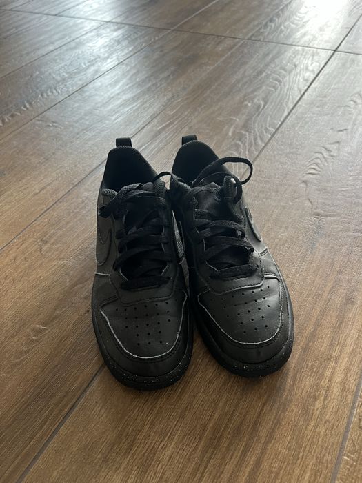 Vand adidasi Nike air force low nr. 36