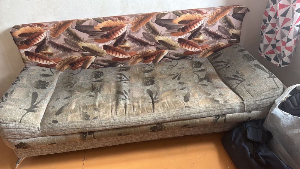Диван в продаже