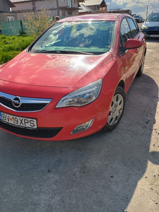 OPEL Astra 2012 — imagine 4