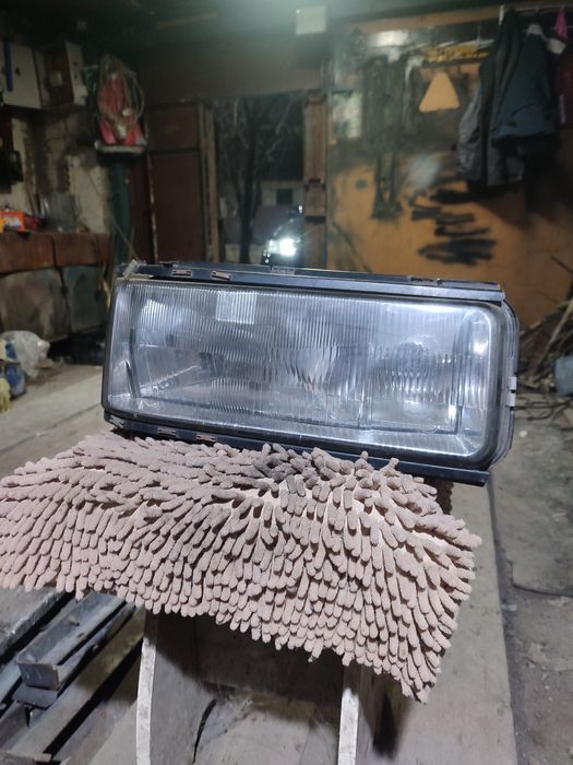 Фары на ауди 200