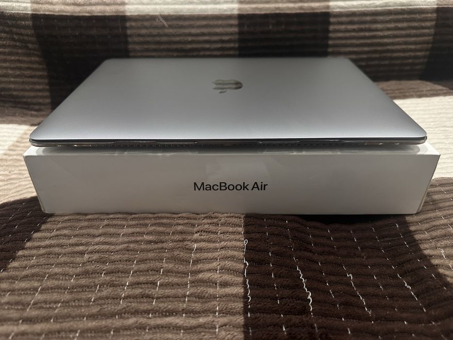 MacBook Air 13 Model A2337