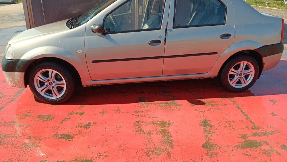 Vand dacia logan