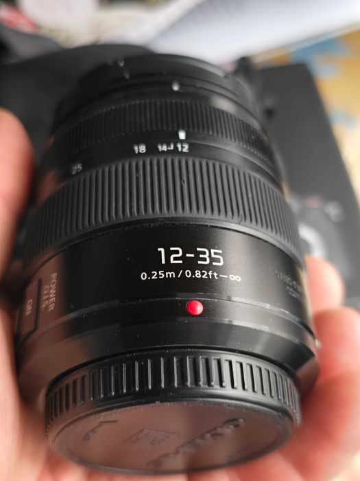 Panasonic 12-35mm varianta II