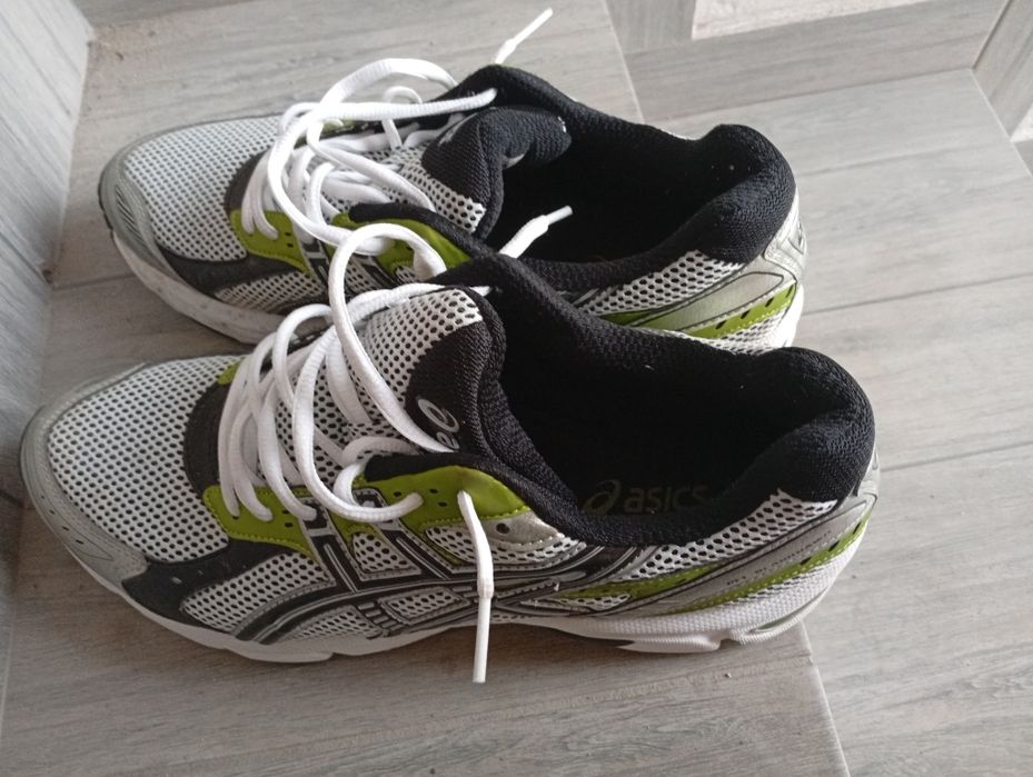 Разпродажба Мъжки маратонки и обувки