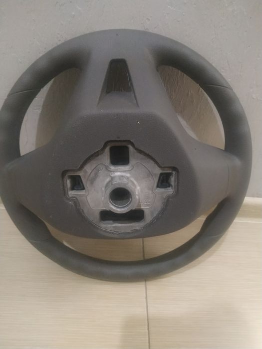 Рулевое колесо кобальта