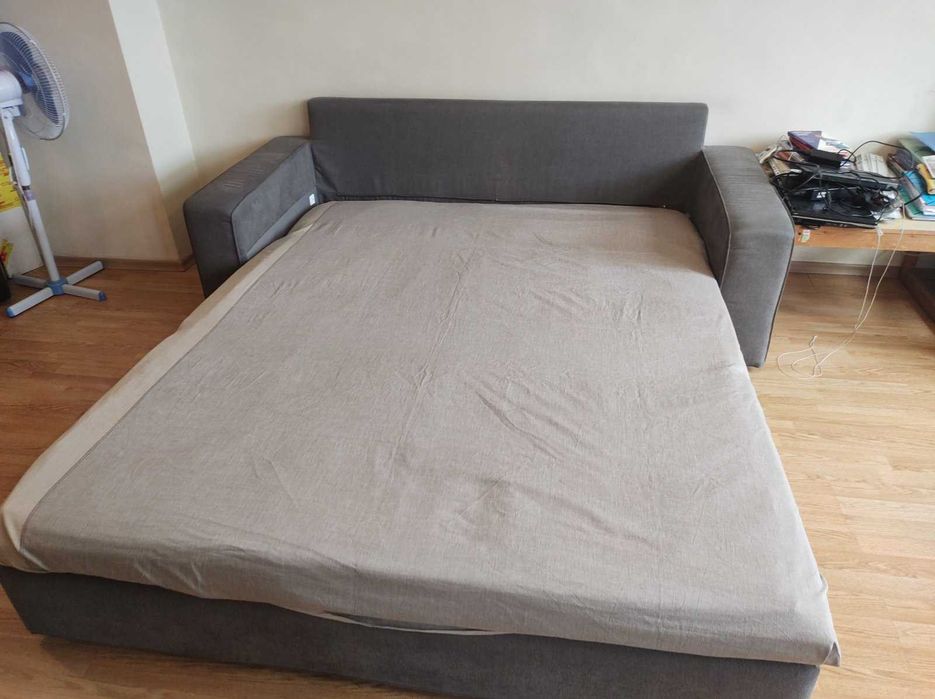 Триместен диван от ИКЕА с функция сън и ракла + подарък - възглавници
