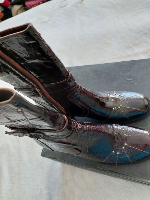 Полу сапожки женские