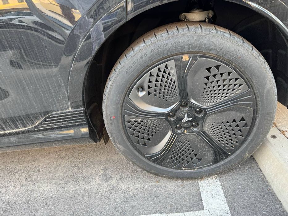 Voyah Caurage  full 4wd