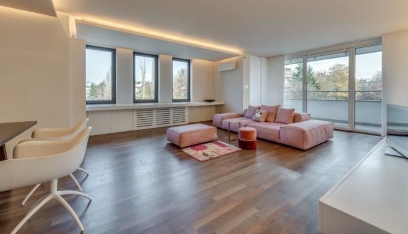 Тристаен обзаведен апартамент в кв. Манастирски Ливади