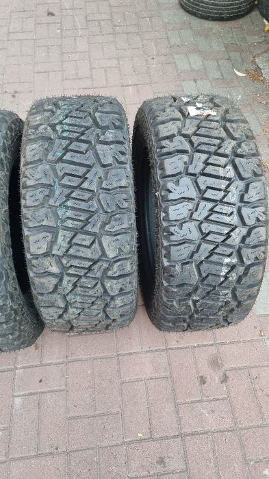 Anvelope Off Road LT305/60R18 Noi! 2 bucati