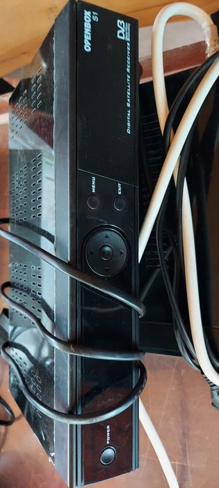 Продам цифровой ресивер спутниковый