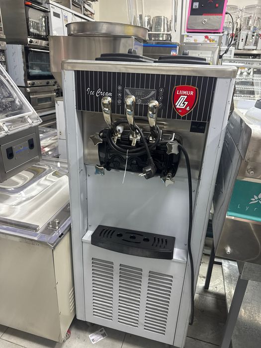Muzqaymoq Aparat 220w