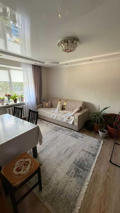 Продам 3 комнатную квартиру