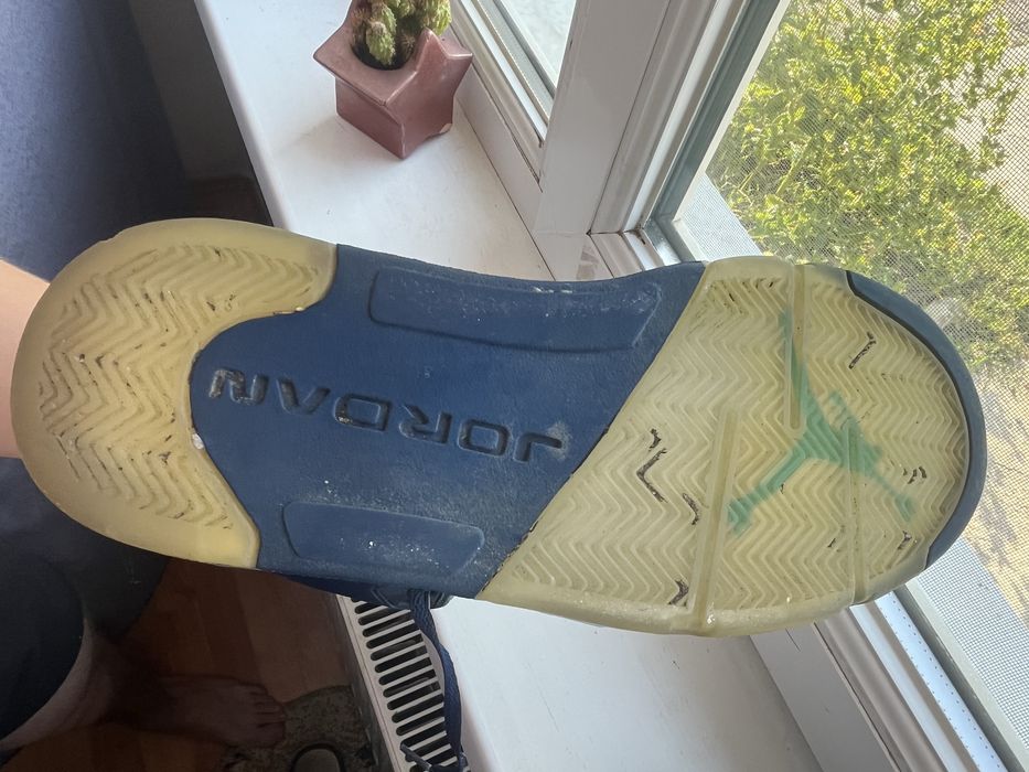 Vand Jordan 5 Retro Pre-Grape