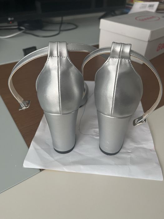 Официални сандали